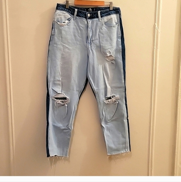 Hollister High Rise Mom Jeans sz 11R or 30 waist Coastal Grandma Cottagecore - Picture 6 of 7